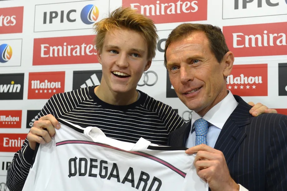 Новость на сайте FondoRuso.ru /assets/img//news/2022/2023-02-10-05-odegaard.jpg