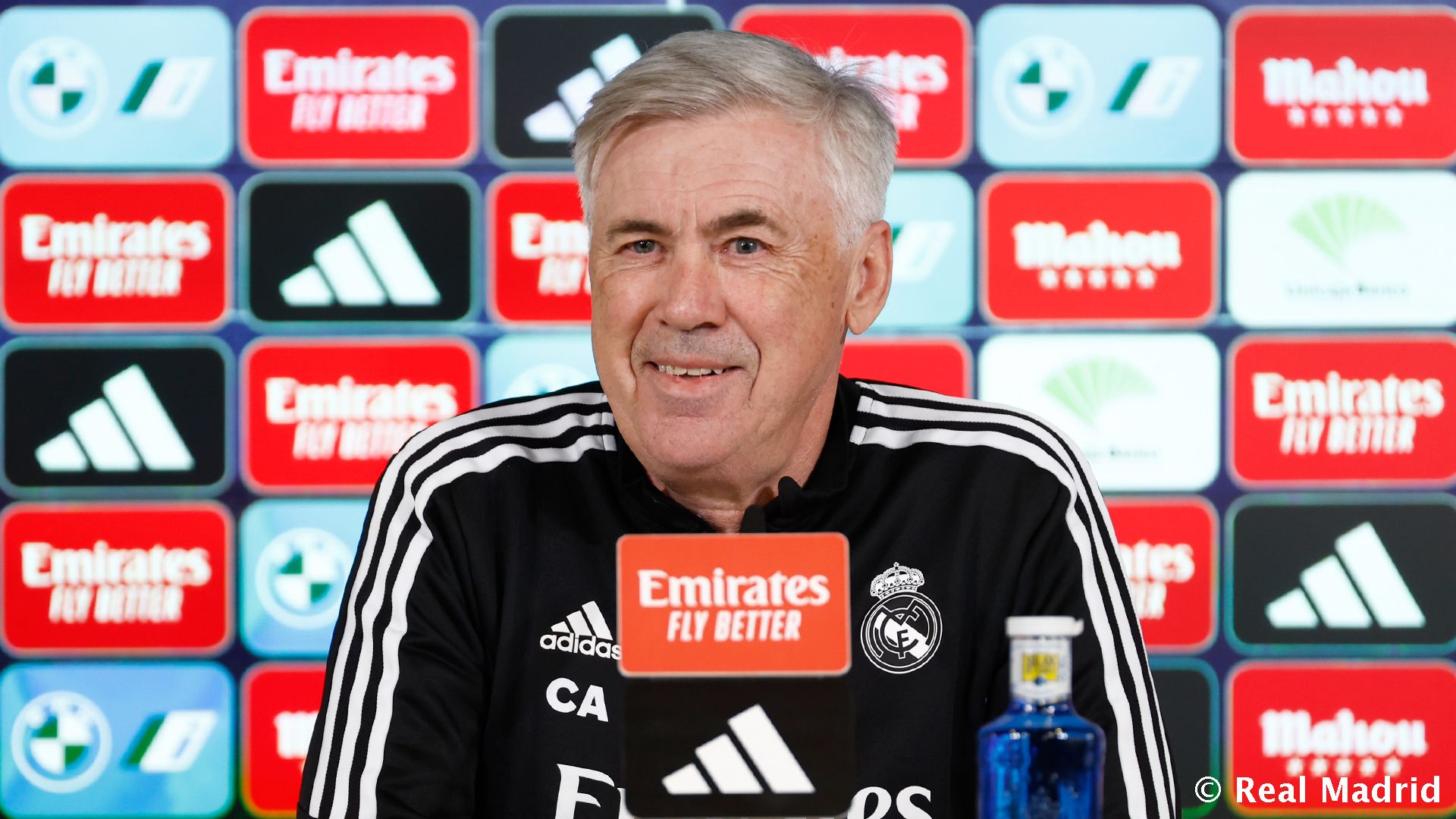 Новость на сайте FondoRuso.ru /assets/img//news/2022/2023-03-01-32-ancelotti.jpg