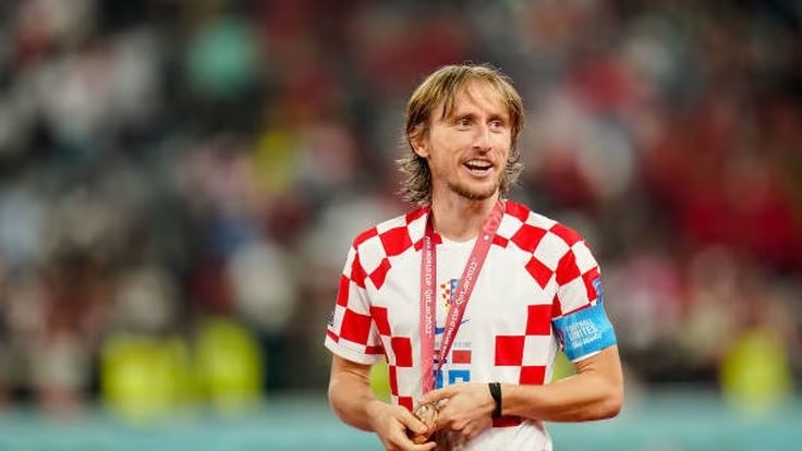 Новость на сайте FondoRuso.ru /assets/img//news/2022/2023-03-06-35-modric.jpg