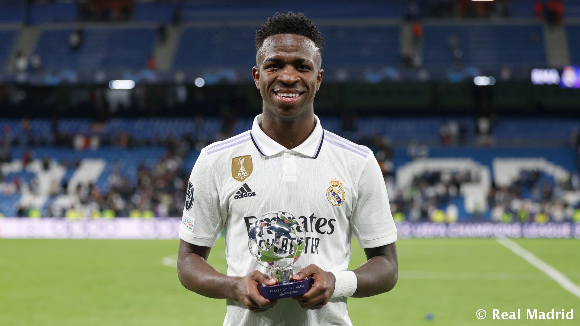 Новость на сайте FondoRuso.ru /assets/img//news/2022/2023-04-13-17-vinicius.jpg