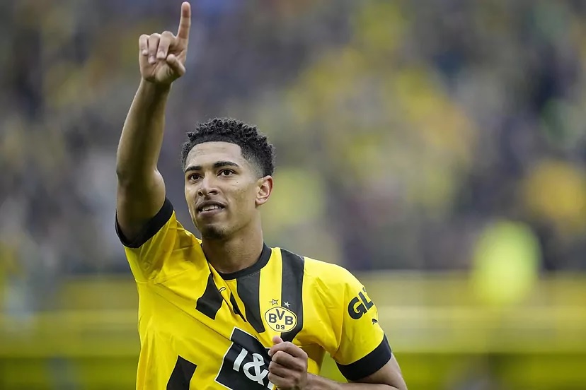 Новость на сайте FondoRuso.ru /assets/img//news/2022/2023-04-27-53-bellingham.jpg