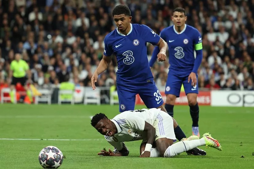 Новость на сайте FondoRuso.ru /assets/img//news/2022/2023-04-29-22-vinicius.jpg