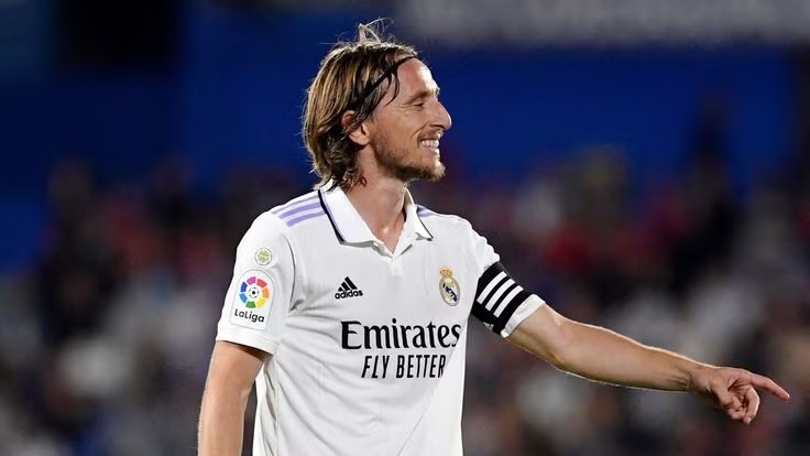 Новость на сайте FondoRuso.ru /assets/img//news/2022/2023-05-02-14-modric.jpg