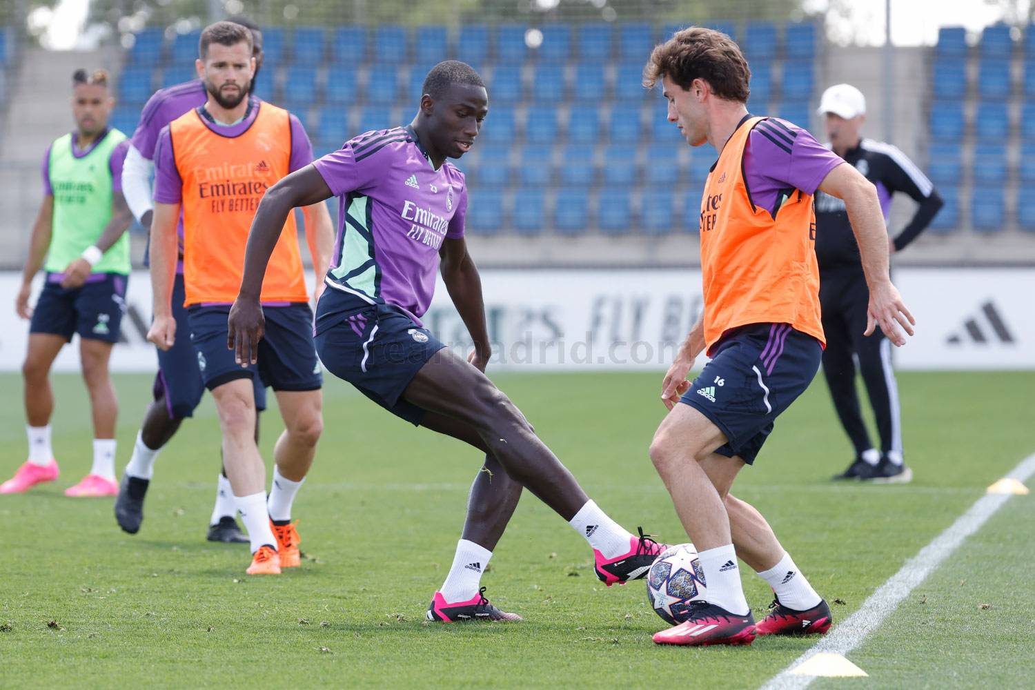 Новость на сайте FondoRuso.ru /assets/img//news/2023/2023-05-07-12-training.jpg