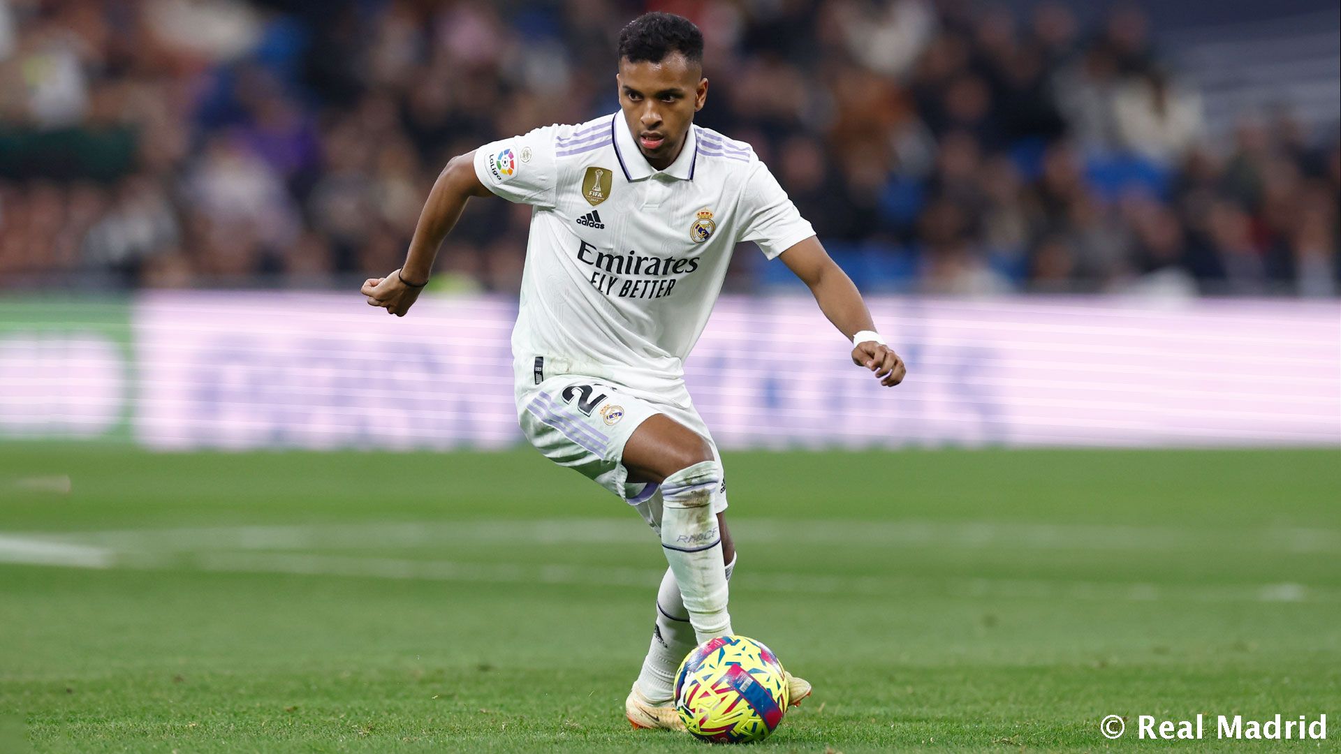 Новость на сайте FondoRuso.ru /assets/img//news/2023/2023-05-20-40-rodrigo.jpg