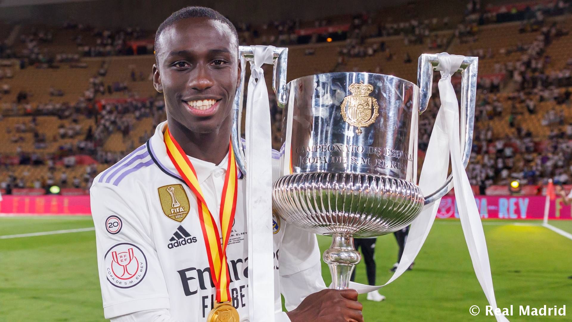 Новость на сайте FondoRuso.ru /assets/img//news/2023/2023-06-08-52-mendy-cumples.jpeg