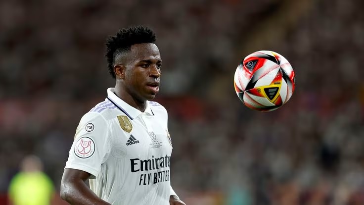 Новость на сайте FondoRuso.ru /assets/img//news/2023/2023-06-27-34-vinicius.jpg