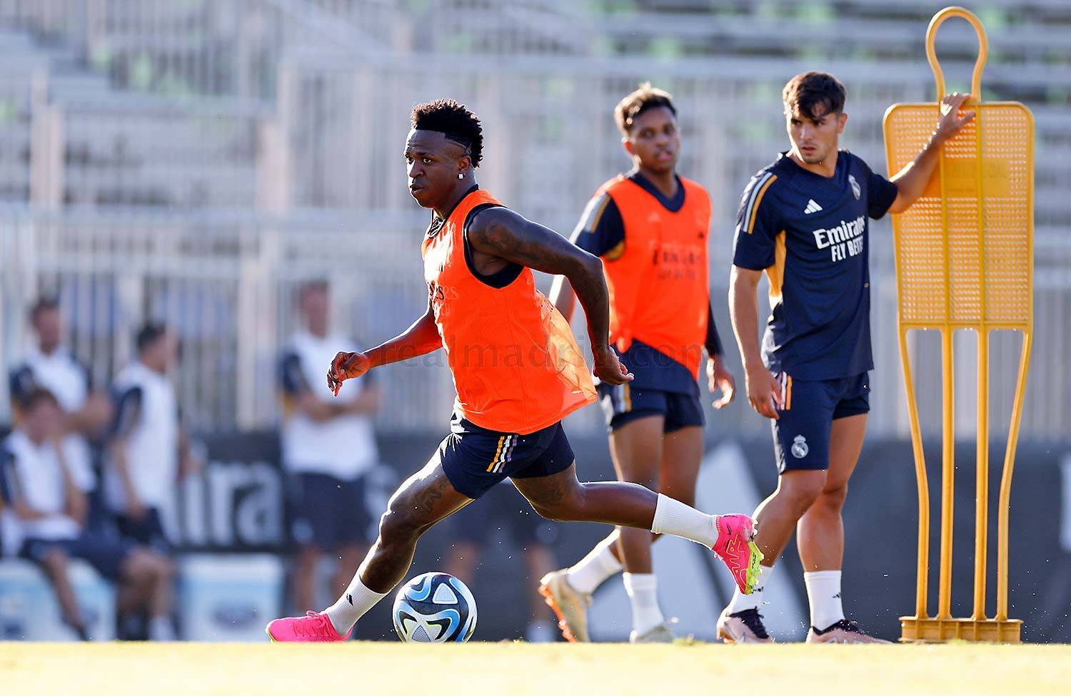 Новость на сайте FondoRuso.ru /assets/img//news/2023/2023-07-22-14-training.jpg