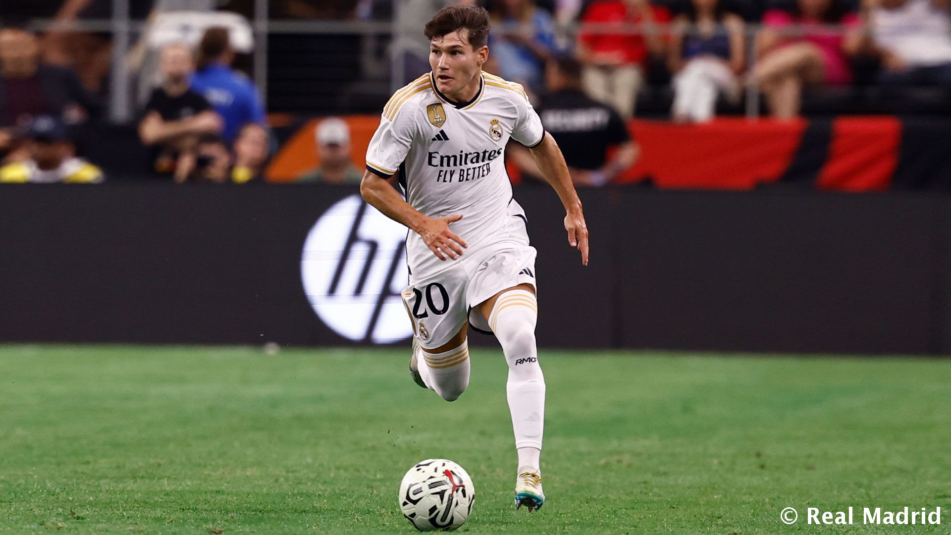 Новость на сайте FondoRuso.ru /assets/img//news/2023/2023-08-14-21-fran-garcia.jpg