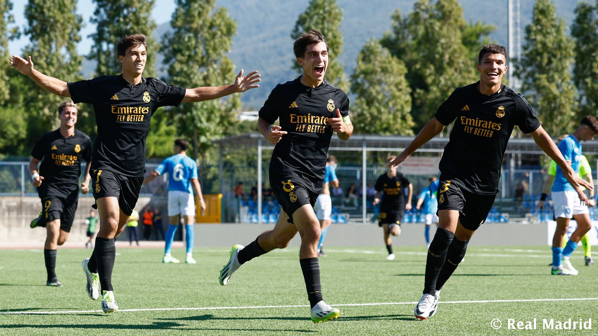 Новость на сайте FondoRuso.ru /assets/img//news/2023/2023-10-04-31-juvenil.jpg