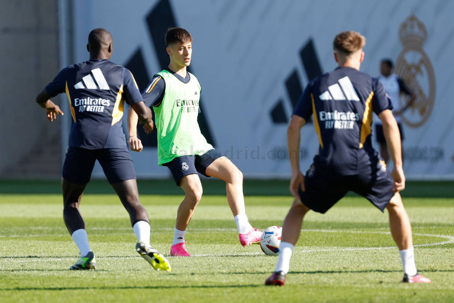 Новость на сайте FondoRuso.ru /assets/img//news/2023/2023-10-12-25-training.jpg