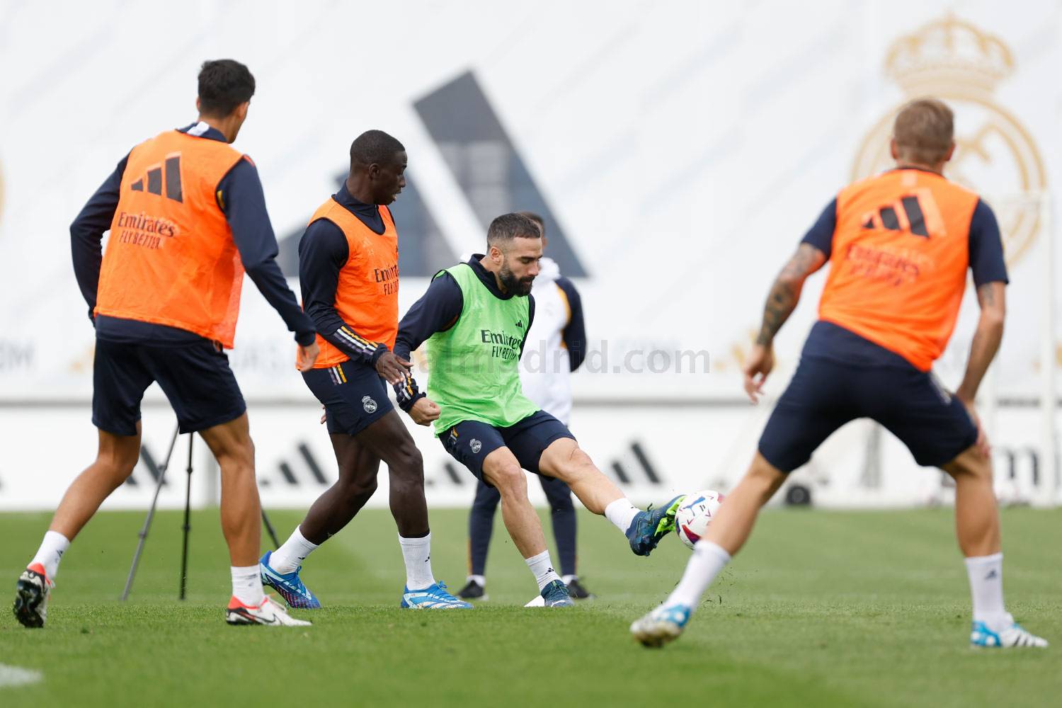 Новость на сайте FondoRuso.ru /assets/img//news/2023/2023-10-18-43-training.jpg