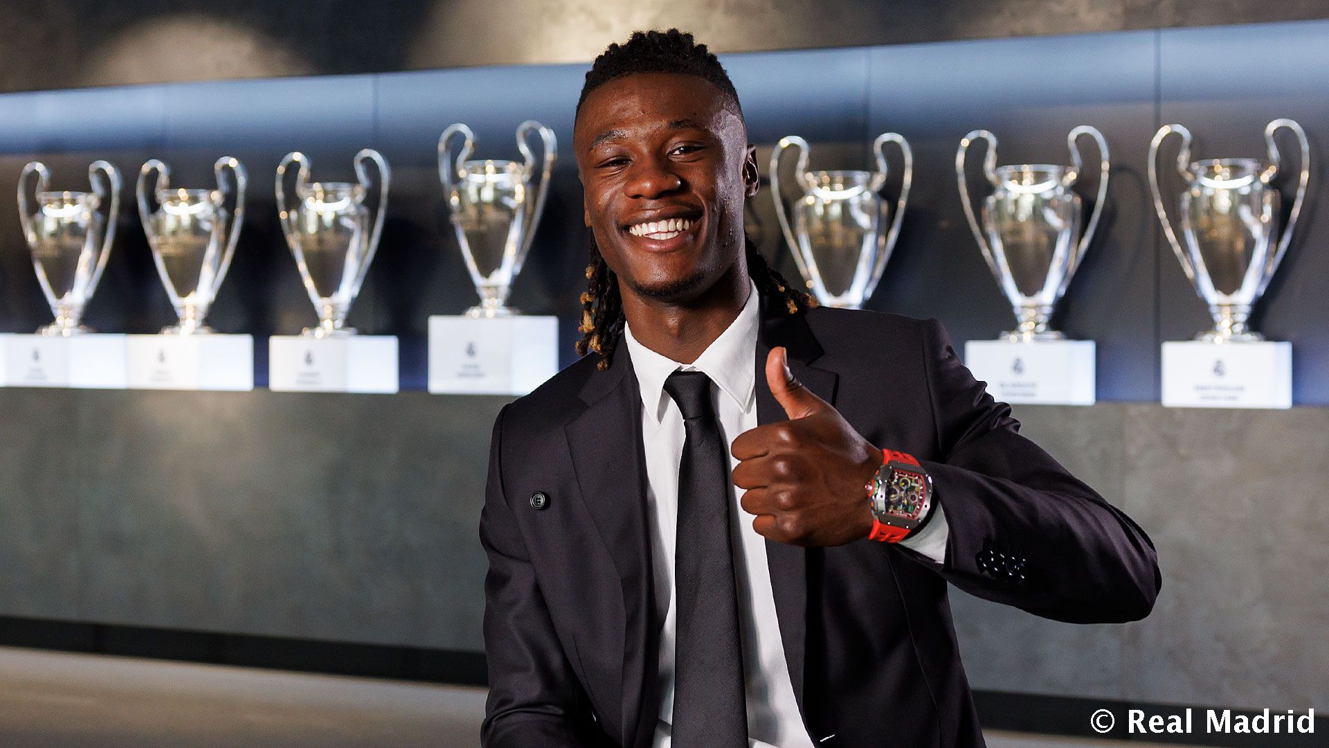 Новость на сайте FondoRuso.ru /assets/img//news/2023/2023-11-08-56-camavinga.jpg