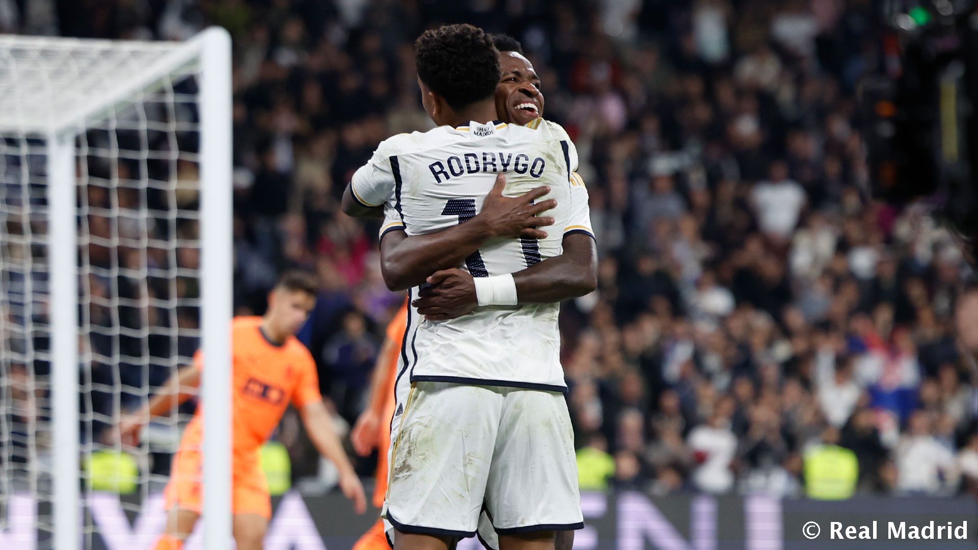 Новость на сайте FondoRuso.ru /assets/img//news/2023/2023-11-12-18-madrid.jpg