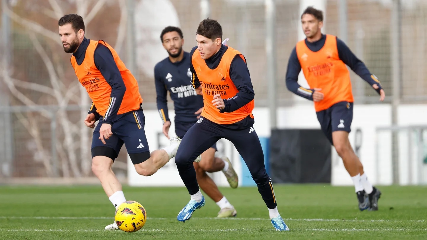 Новость на сайте FondoRuso.ru /assets/img//news/2023/2023-11-30-24-training.jpg