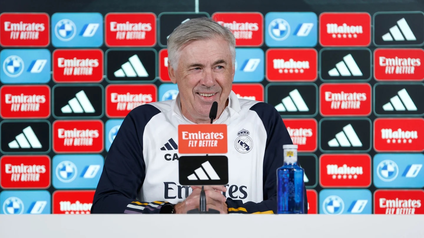 Новость на сайте FondoRuso.ru /assets/img//news/2023/2023-12-01-25-ancelotti.jpg