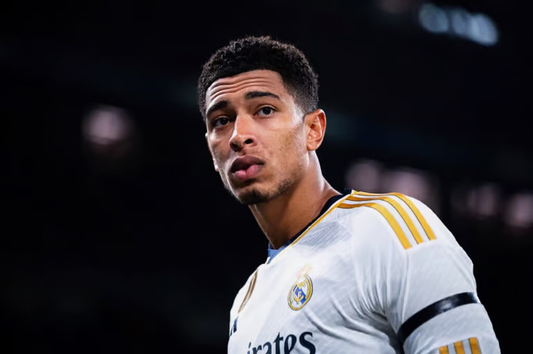 Новость на сайте FondoRuso.ru /assets/img//news/2023/2023-12-08-40-bellingham.jpg