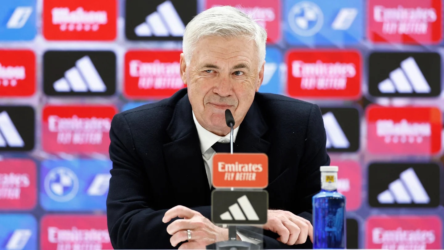 Новость на сайте FondoRuso.ru /assets/img//news/2023/2023-12-18-31-ancelotti.jpg