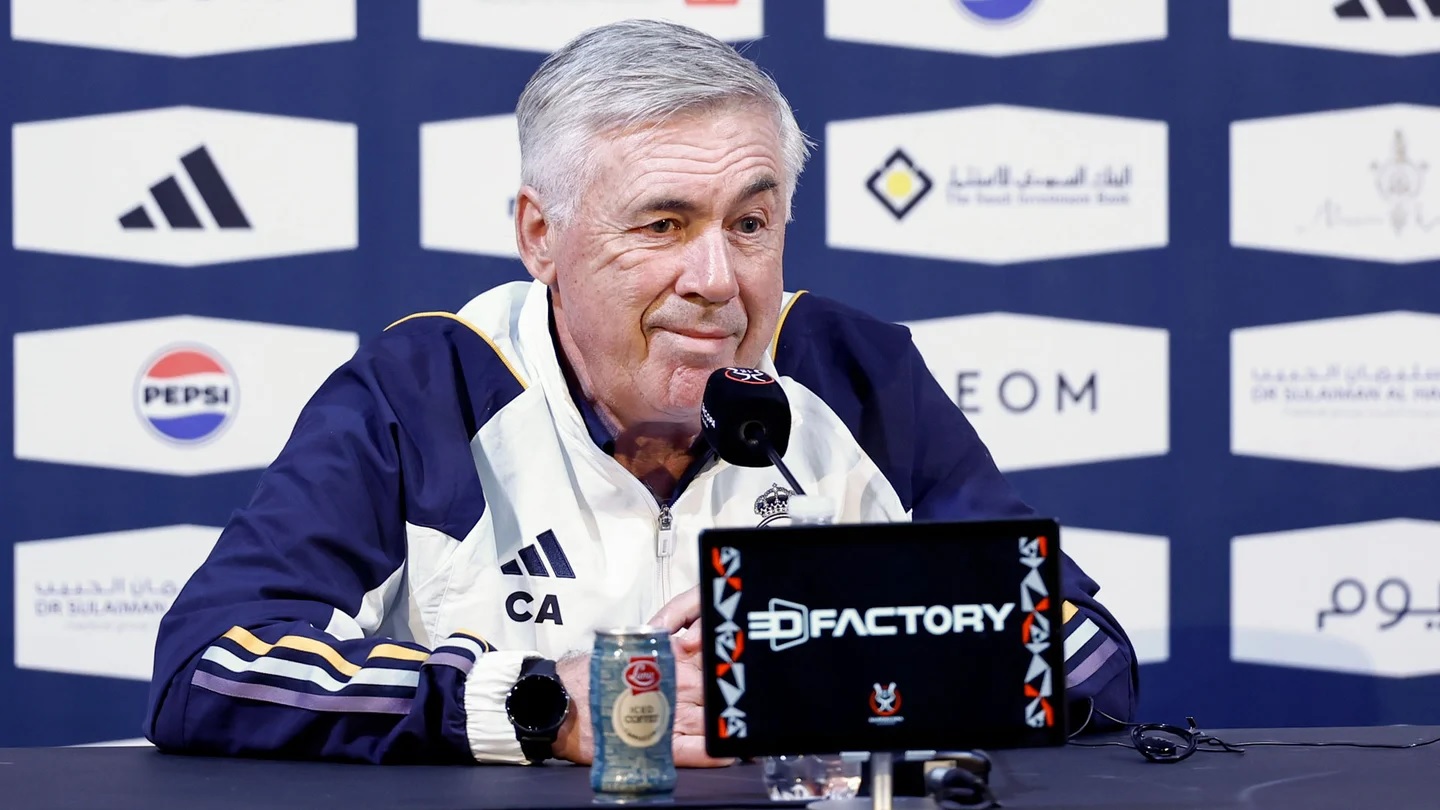 Новость на сайте FondoRuso.ru /assets/img//news/2023/2024-01-09-04-ancelotti.jpg