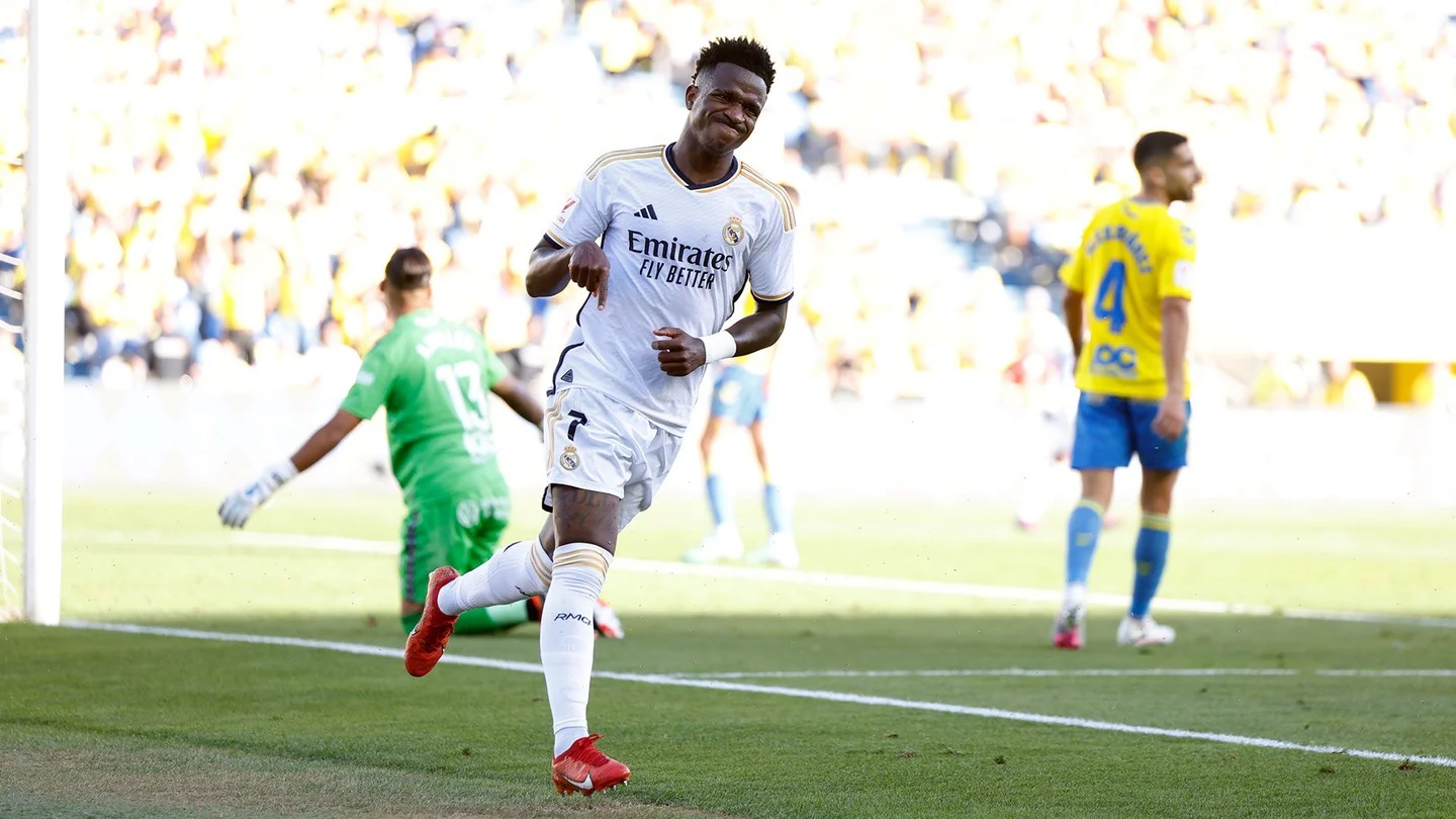 Новость на сайте FondoRuso.ru /assets/img//news/2023/2024-01-28-05-vinicius.jpg