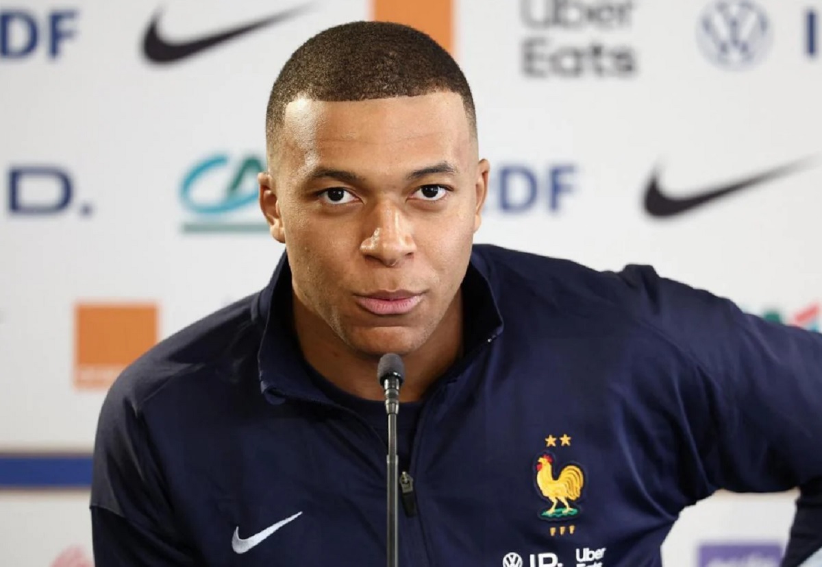 Новость на сайте FondoRuso.ru /assets/img//news/2023/2024-06-05-51-mbappe.jpg