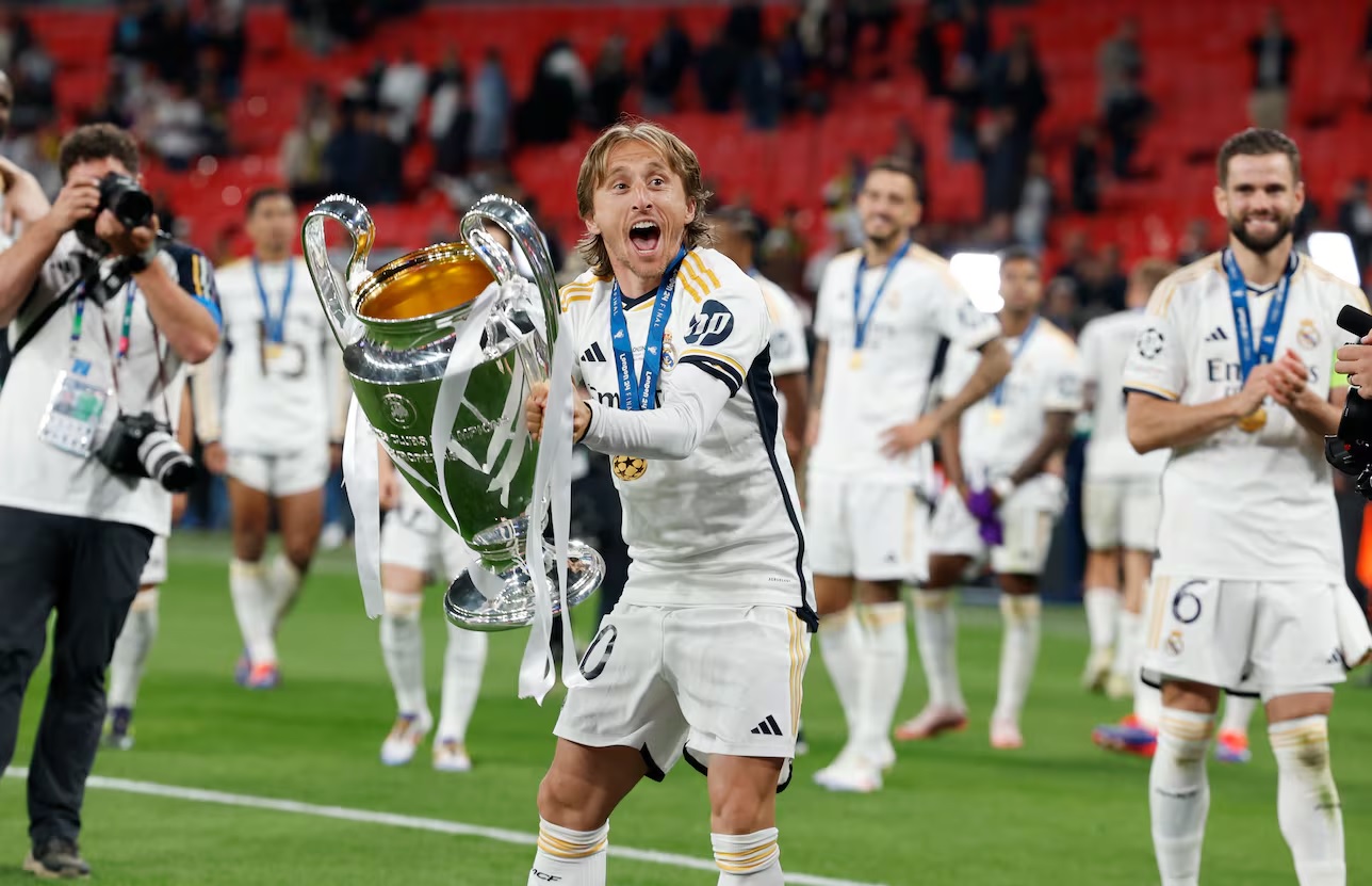 Новость на сайте FondoRuso.ru /assets/img//news/2023/2024-06-26-32-modric.jpg