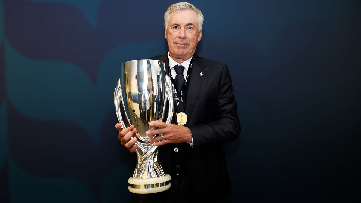 Новость на сайте FondoRuso.ru /assets/img//news/2023/2024-08-15-06-ancelotti.jpg