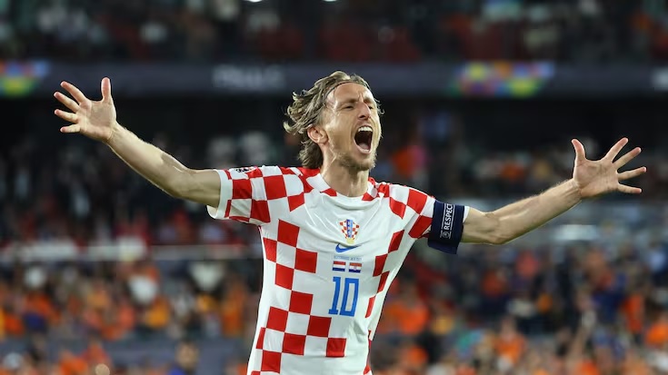 Новость на сайте FondoRuso.ru /assets/img//news/2023/2024-08-20-01-modric.jpg