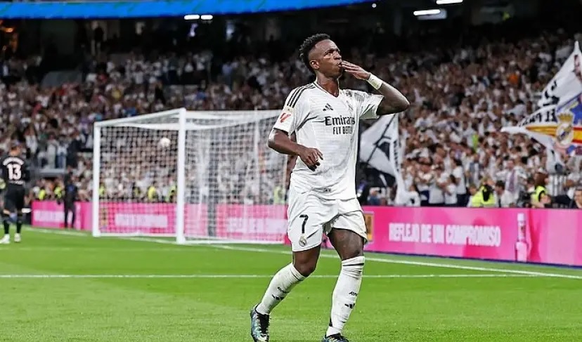 Новость на сайте FondoRuso.ru /assets/img//news/2023/2024-10-14-30-vinicius.jpg