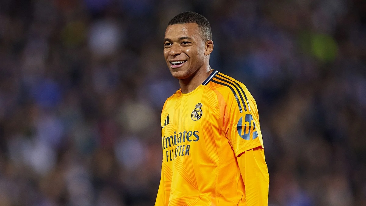 Новость на сайте FondoRuso.ru /assets/img//news/2023/2024-11-25-28-mbappe.jpg