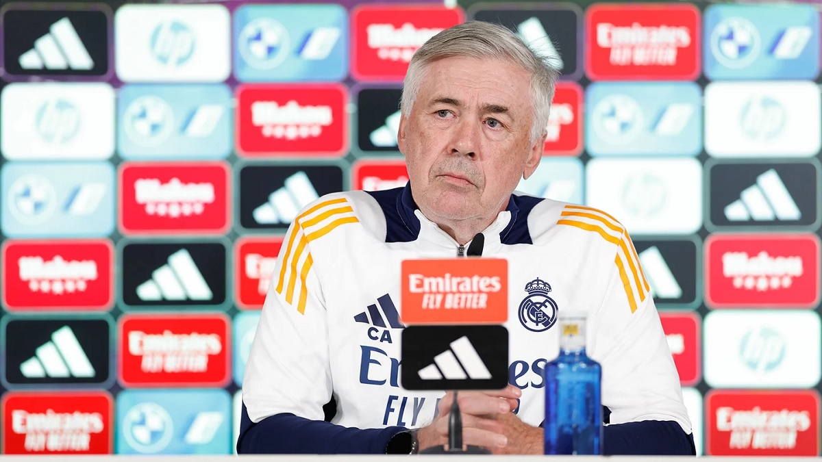 Новость на сайте FondoRuso.ru /assets/img//news/2023/2024-12-01-33-ancelotti.jpg