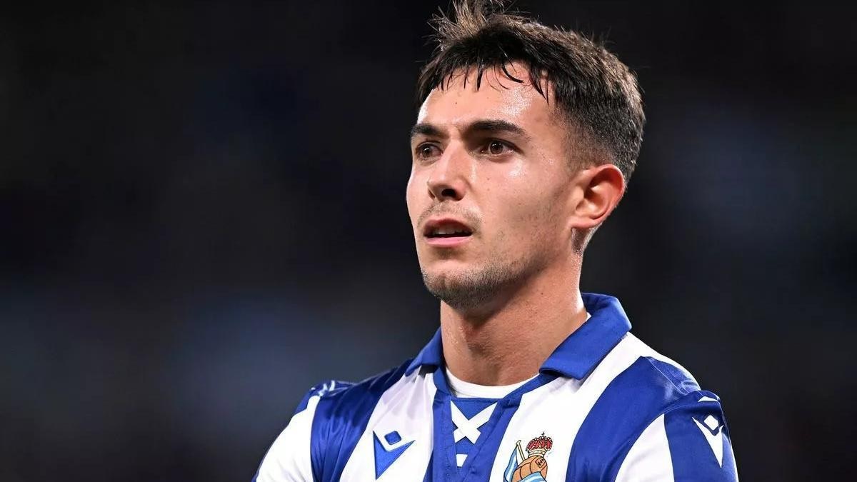 Новость на сайте FondoRuso.ru /assets/img//news/2023/2024-12-30-32-zubimendi.jpg