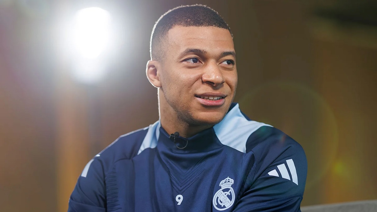 Новость на сайте FondoRuso.ru /assets/img//news/2025/2025-02-08-28-mbappe.jpg