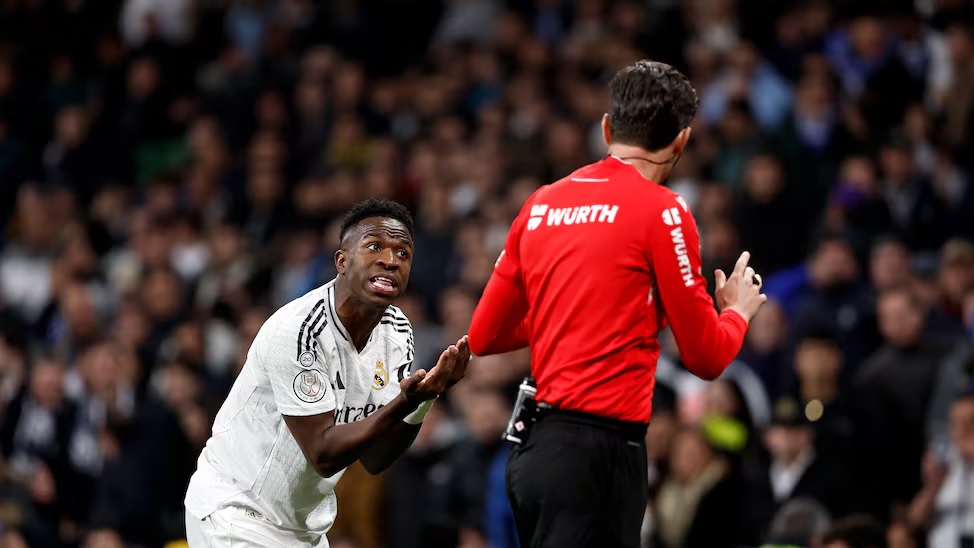 Новость на сайте FondoRuso.ru /assets/img//news/2025/2025-03-11-45-la-liga.jpg