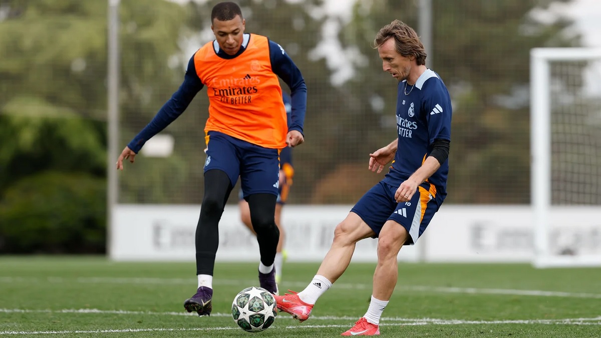 Новость на сайте FondoRuso.ru /assets/img//news/2025/2025-04-14-55-training.jpg