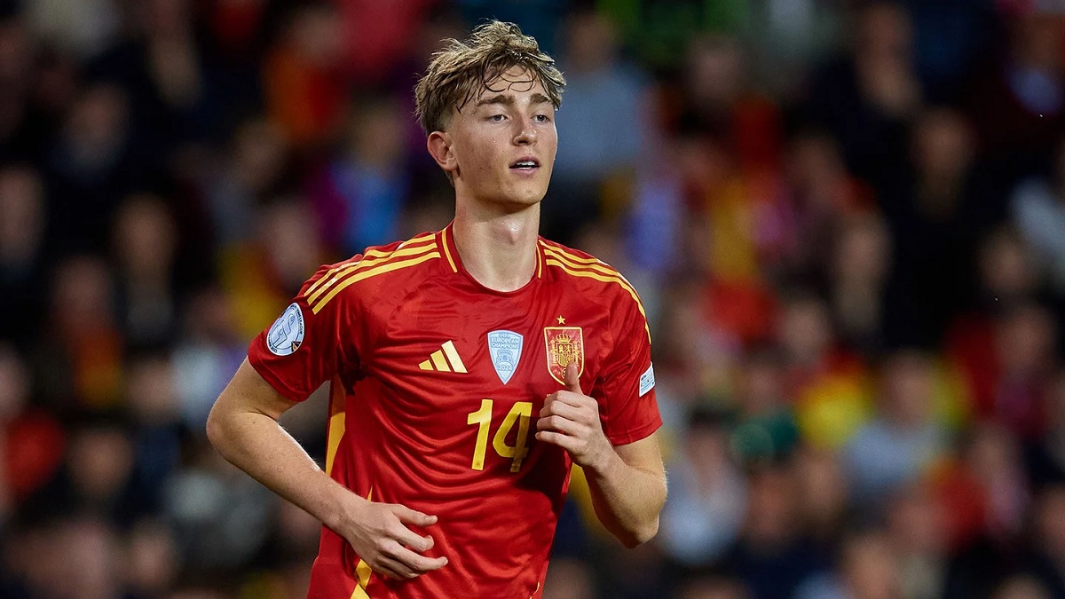 Новость на сайте FondoRuso.ru /assets/img//news/2025/2025-05-17-33-huijsen.jpg