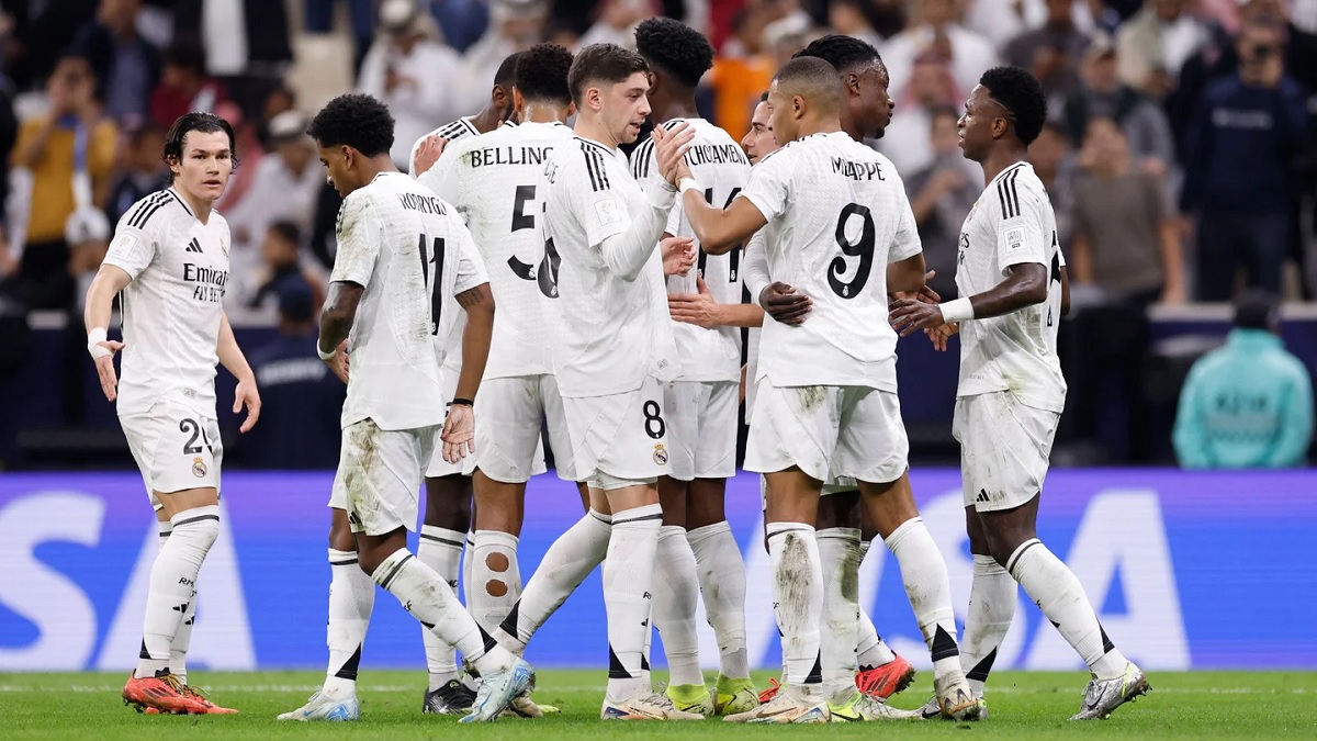 Новость на сайте FondoRuso.ru /assets/img//news/2025/2025-06-11-39-squad.jpg