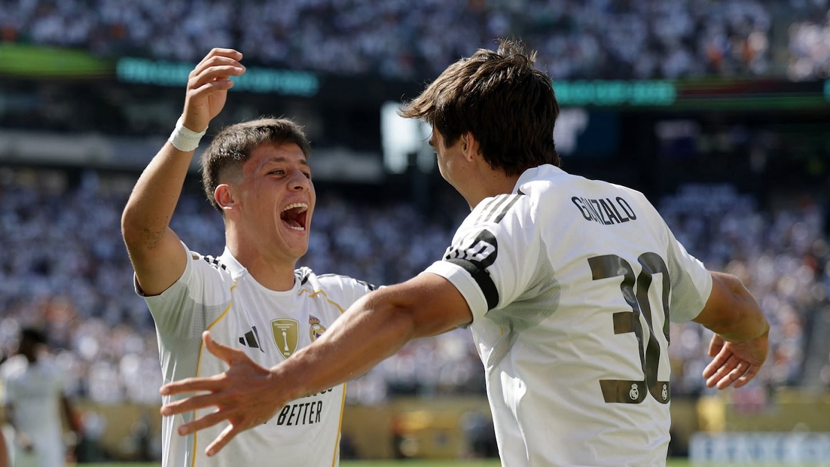 Новость на сайте FondoRuso.ru /assets/img//news/2025/2025-07-08-34-arda-geler.jpg