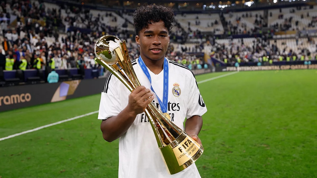 Новость на сайте FondoRuso.ru /assets/img//news/2025/2025-07-21-43-endrick.jpg