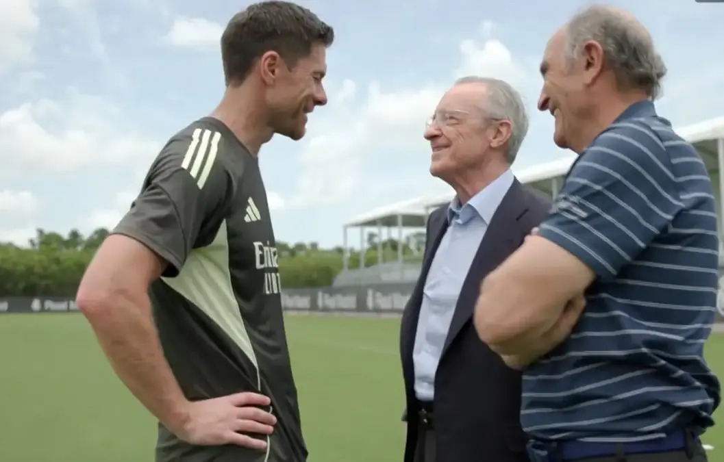 Новость на сайте FondoRuso.ru /assets/img//news/2025/2025-08-02-16-xabi-alonso.jpg