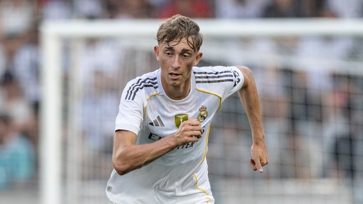 Новость на сайте FondoRuso.ru /assets/img//news/2025/2025-08-17-26-huijsen.jpg