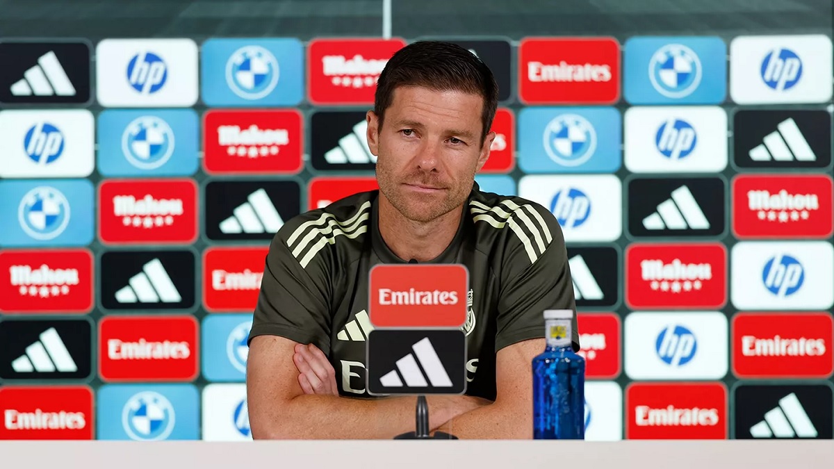 Новость на сайте FondoRuso.ru /assets/img//news/2025/2025-08-18-14-xabi-alonso.jpg