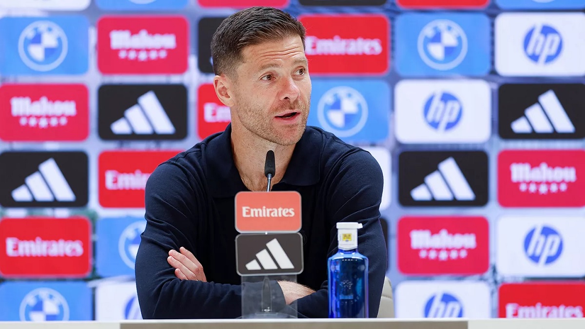 Новость на сайте FondoRuso.ru /assets/img//news/2025/2025-08-31-56-xabi-alonso.jpg