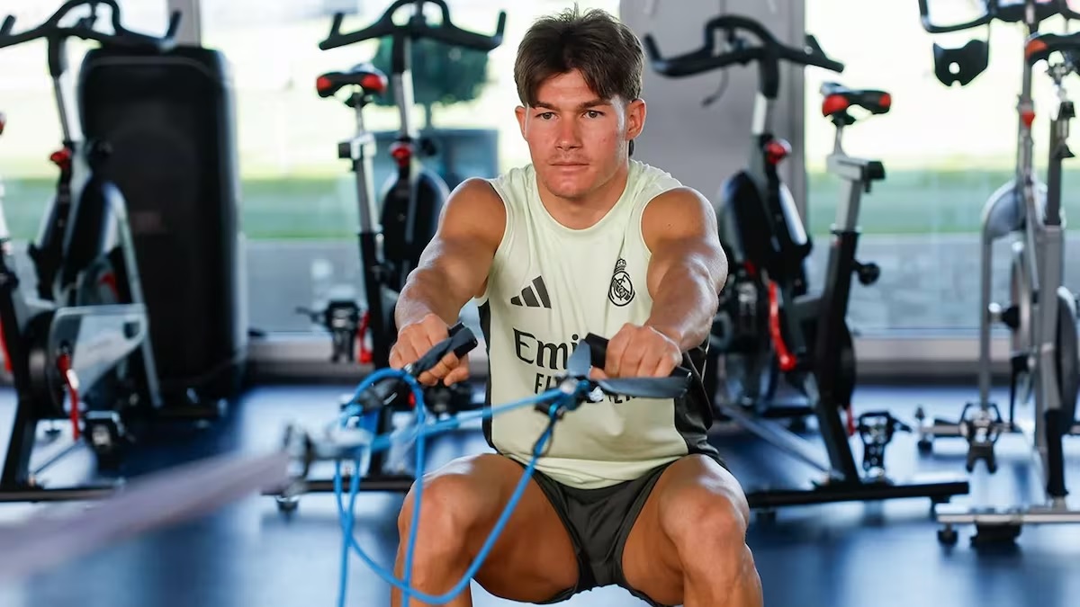 Новость на сайте FondoRuso.ru /assets/img//news/2025/2025-09-07-05-fran-garcia.jpg