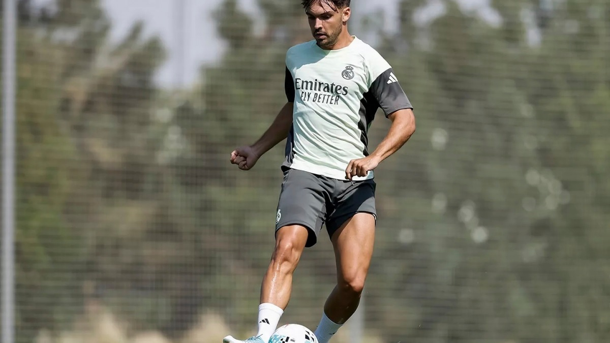 Новость на сайте FondoRuso.ru /assets/img//news/2025/2025-09-10-33-raul-asencio.jpg