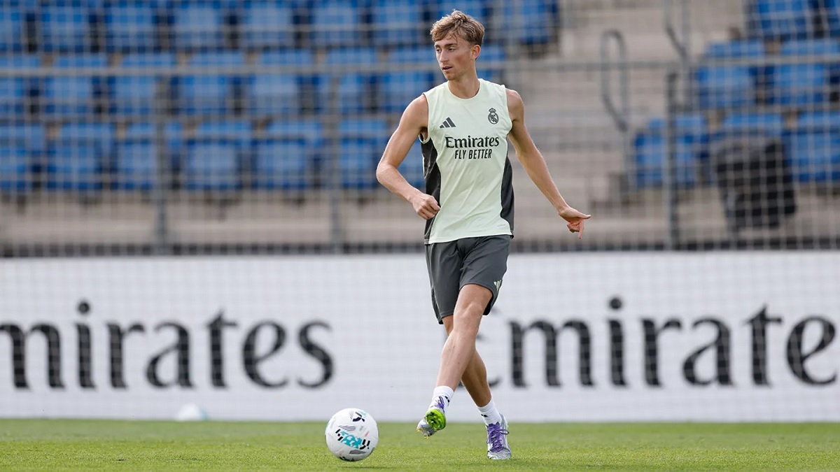 Новость на сайте FondoRuso.ru /assets/img//news/2025/2025-09-10-35-training.jpg