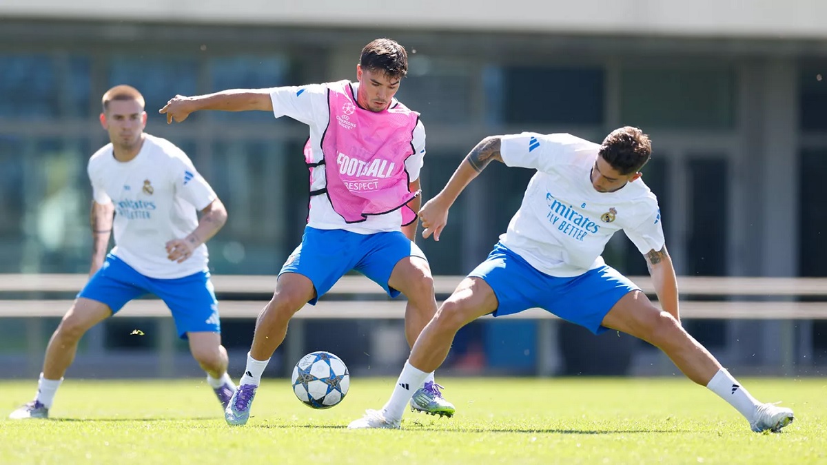 Новость на сайте FondoRuso.ru /assets/img//news/2025/2025-09-15-44-training.jpg