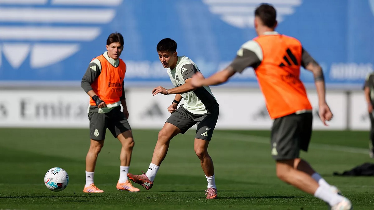 Новость на сайте FondoRuso.ru /assets/img//news/2025/2025-10-04-55-training.jpg