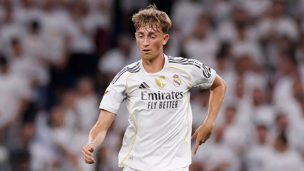 Новость на сайте FondoRuso.ru /assets/img//news/2025/2025-10-08-58-huijsen.jpg