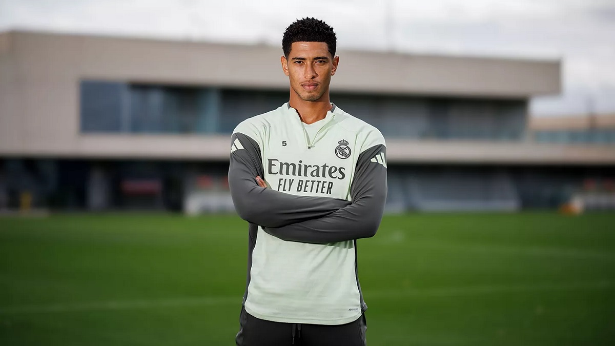 Новость на сайте FondoRuso.ru /assets/img//news/2025/2025-10-25-43-bellingham.jpg